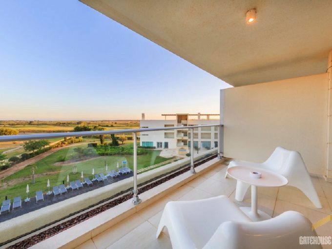 3 Bed Triplex Apartment In Laguna Vilamoura Algarve 1