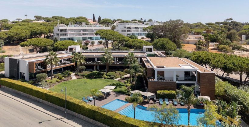 Luxury 3 Bedroom Penthouse In Dunas Douradas Algarve 1