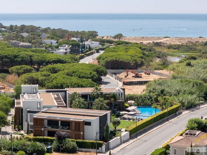 Luxury 3 Bedroom Penthouse In Dunas Douradas Algarve 2