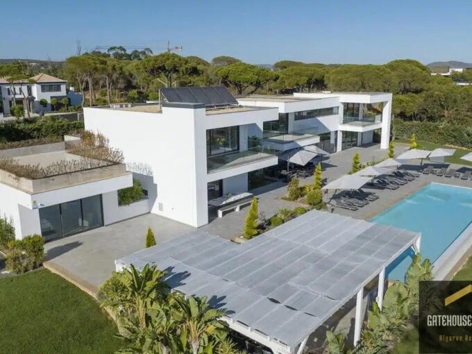 Luxury 8 Bedroom Modern Villa In Vilamoura Algarve09