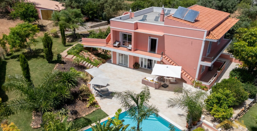 Renovated 4 Bed Villa Near Olhao East Algarve 1