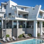 Sea View 5 Bed Modern Villa In Burgau West Algarve