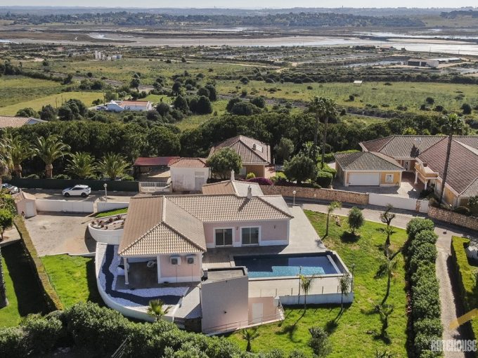 Villa With Sea and Estuary Views In Lagos Algarve 1