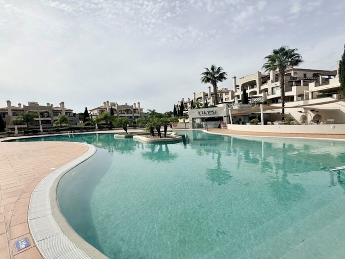 2 bed apartment for sale in Pine Hills, Vila Sol, Algarve 1