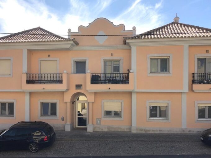 3 bed apartment for sale in Santa Barbara de Nexe, Algarve 1