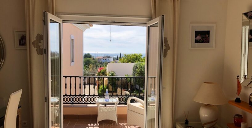 3 bed apartment for sale in Santa Barbara de Nexe, Algarve 8