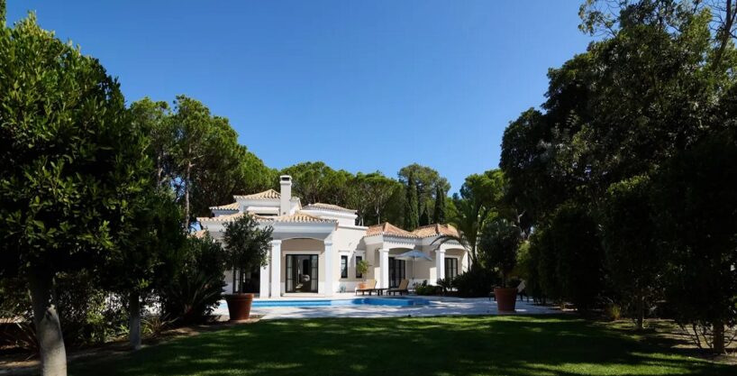 5 bed villa for sale in Pinheiros Altos, Quinta do Lago, Algarve