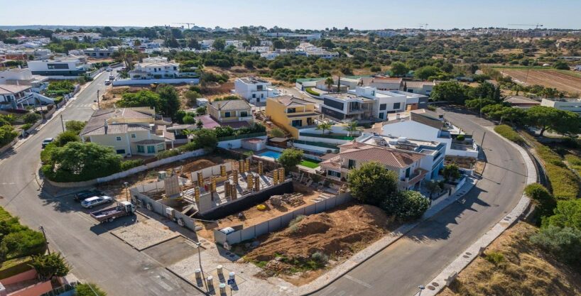 Brand New Detached Villa In Alvor Algarve 1