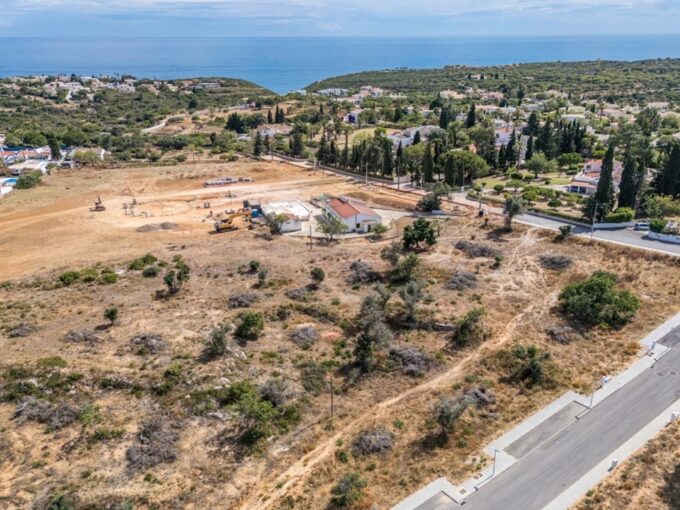 Terreno para construção em Presa da Moura Carvoeiro Algarve 1