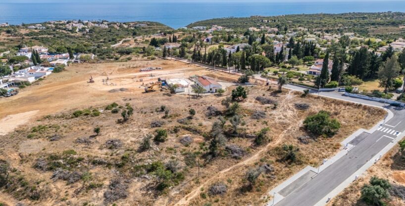 Building Plot In Presa da Moura Carvoeiro Algarve 1