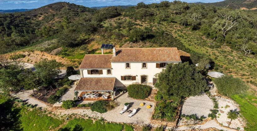 Central Algarve 5 bed countryhouse in Alte, Loule 1