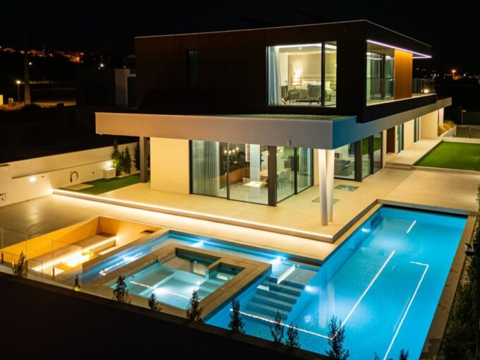 New Luxury Villa Near Salgados Golf Algarve 32