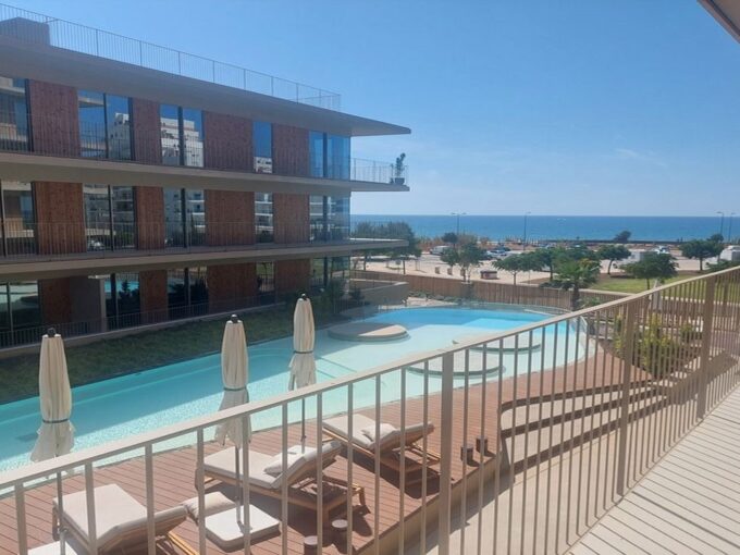 New beachfront 2 bed apartment in Forte Novo, Quarteira, Algarve 1