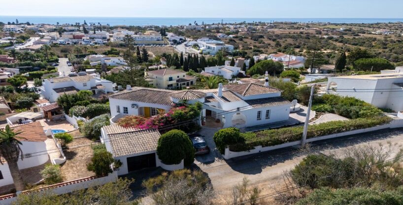 Traditionelle 3-Bett-Villa mit Pool in Praia da Luz Algarve