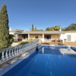 Traditional 4 bed villa with views in Loule, Algarve 1