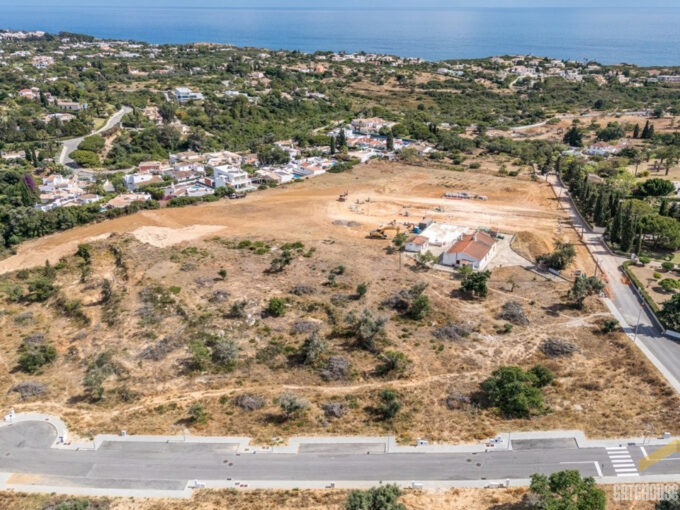Urban Plot To Build A Villa in Carvoeiro Algarve 1