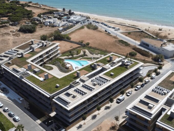 2 bed apartment in Horizon development, Cavalo Preto Quarteira Beach 1