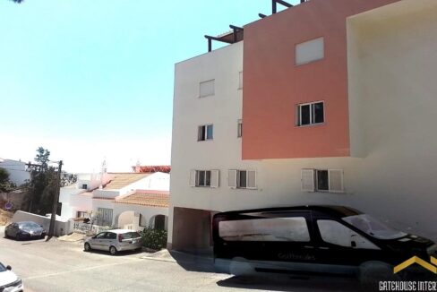 2 bed apartment with garage for sale in Albufeira Algarve 1