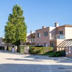 2 bed townhouse for sale in Carvoeiro, Algarve 1