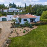 2 independent detached villas with pools in Mexilhoeira Grande, Portimao 4