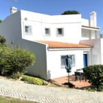 3 bedroom semi detached townhouse in Vale do Lobo, Algarve 2