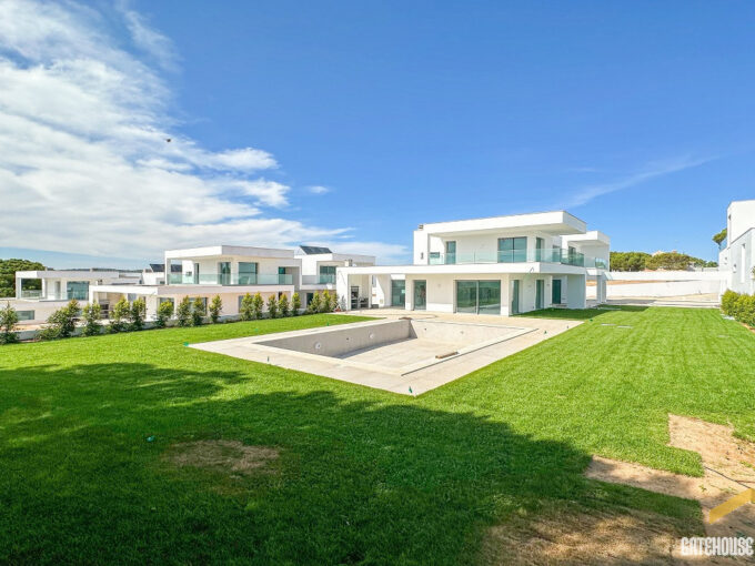 4 bed brand new villas in Pine Cliffs Albufeira1