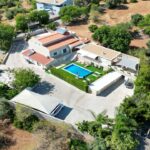 6 bed country villa for sale in Sao Clemente, Loule, Algarve 1