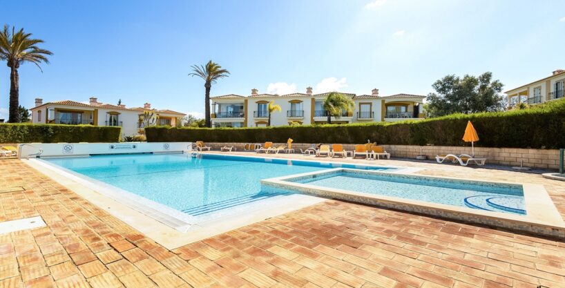 Algarve 2 bed golf apartment on Pestana Gramacho 1