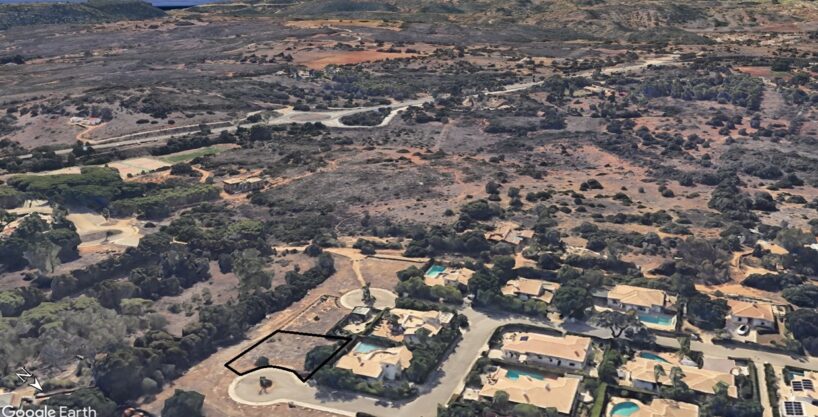Building plot for sale in Almaverde, Burgau, Algarve 1