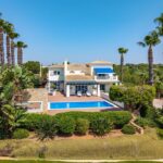 East Algarve 4 bed villa with great views in Pechao 30