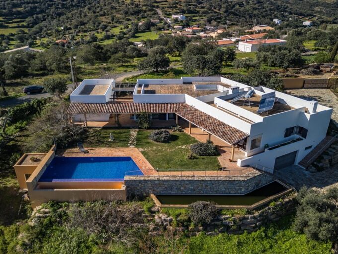 East Algarve villa with guest annexe near Moncarapacho 1