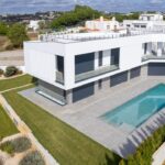Luxury Algarve villa for sale near Galé beach 5