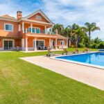 Luxury Algarve villa with equestrian facilities 1