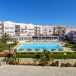 Modern 1 bed apartment close to the beach in Praia da Luz, Algarve 1