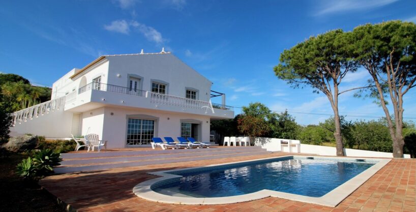 São Brás de Alportel, Algarve 4 bed villa 1