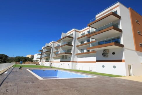 Sea view 3 bed penthouse apartment in Albufeira, Algarve 1