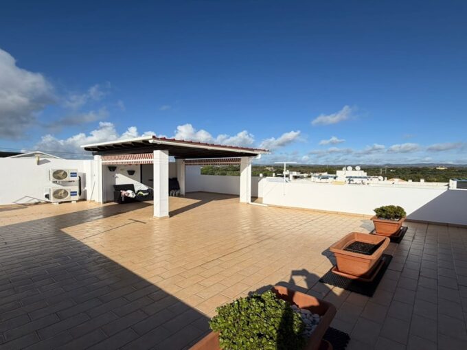 Top floor 2 Bed apartment for sale in Tavira, Algarve 7