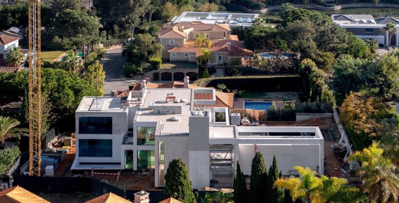 Brand new modern style villa in Quinta do Lago Golf Resort 1