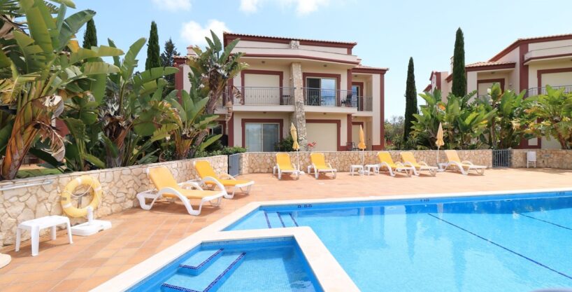 Pestana Vale da Pinta Golf 2 bed apartment in Carvoeiro, Algarve 1