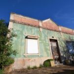 Traditional detached farmhouse for renovation in Loule, Algarve 1
