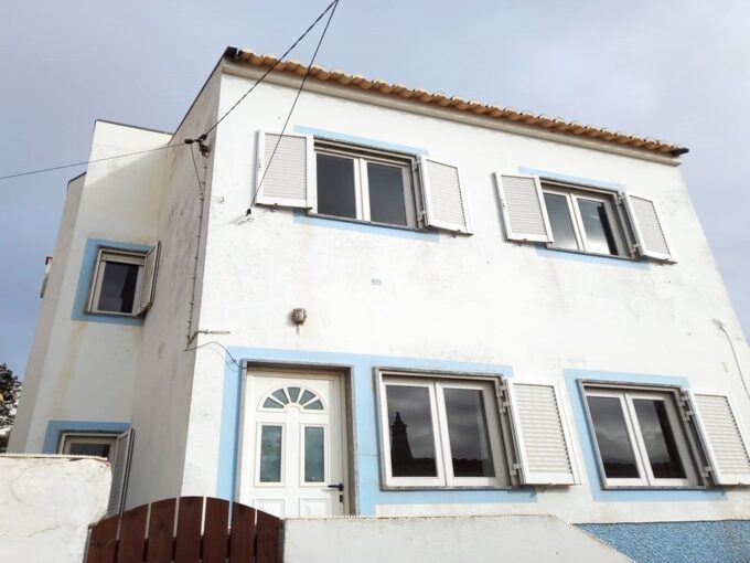 West Algarve 3 bed house for renovation in Vila do Bispo 1