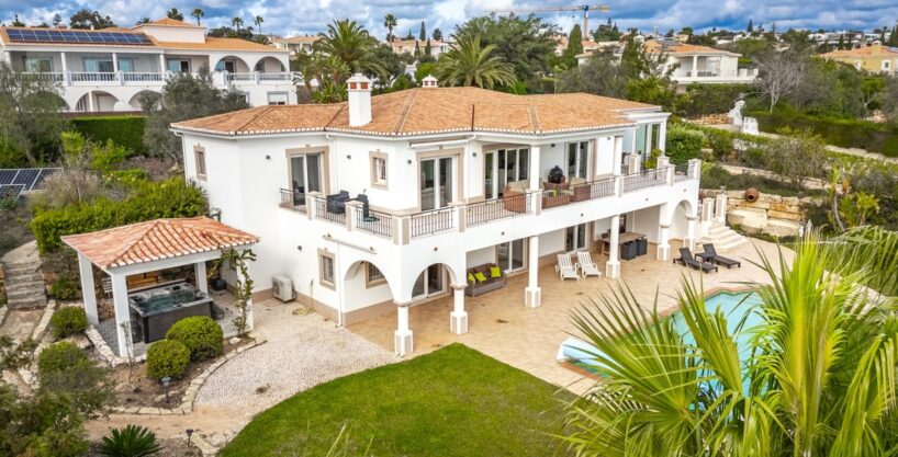 West Algarve sea view 4 bed villa in Praia da Luz 2