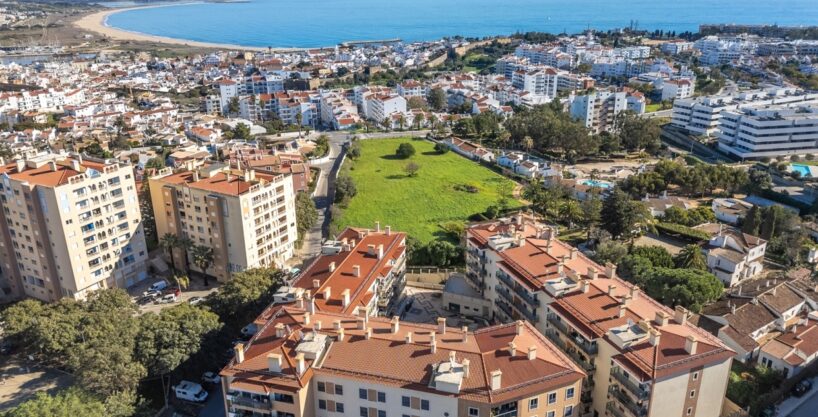 2 bed apartment for sale in Lagos, Western Algarve 2