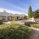 2 bed ground floor property in Lagoa Algarve 1