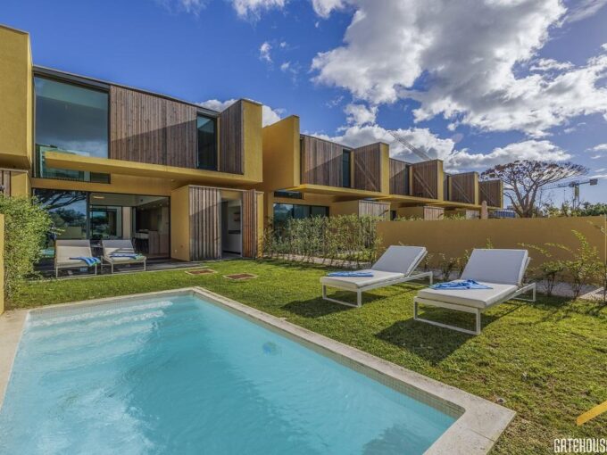 2 bed house with pool within walking distance of Viamoura marina 1