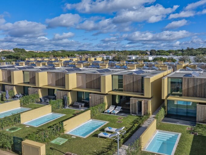 2 bed house with pool within walking distance of Viamoura marina 21