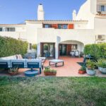 2 bed townhouse near the beach in Quarteira, Algarve 1