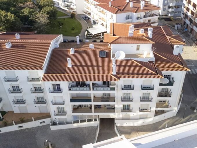 2 bedroom apartment in Lagos, Algarve for sale 1