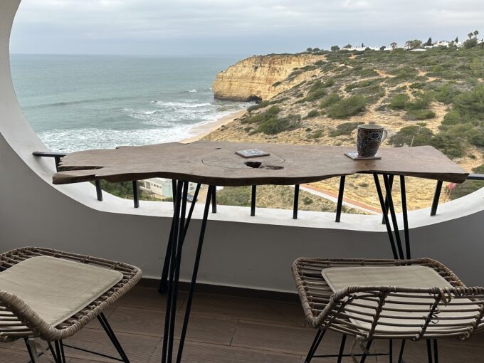 3 bed penthouse overlooking the sea in Carvoeiro, Algarve 1