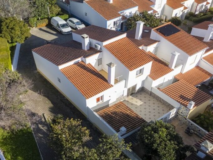 4 bed semi detached house in Lagos, Algarve for sale 2